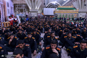 گرامیداشت سالروز ورود بنیانگذار جمهوری اسلامی ایران به میهن در حرم امام خمینی(س)