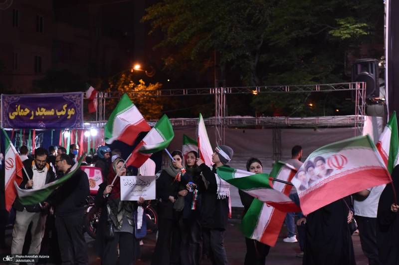 پنجاه و ششمین شب اجتماع پر شور مردم در میدان جمهوری اسلامی