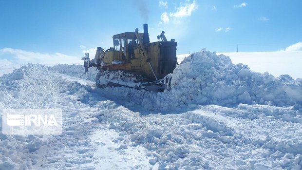 بیش از ۲ میلیون و ۳۲۰ مترمکعب برف روبی در آستانه اشرفیه انجام شد