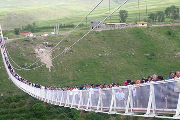 سومین پل معلق استان اردبیل در خلخال راه اندازی می شود