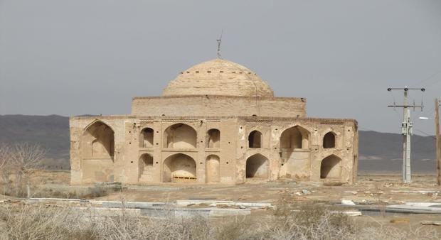 حفاری غیرمجاز در آرامگاه سیدحسن غزنوی جغتای