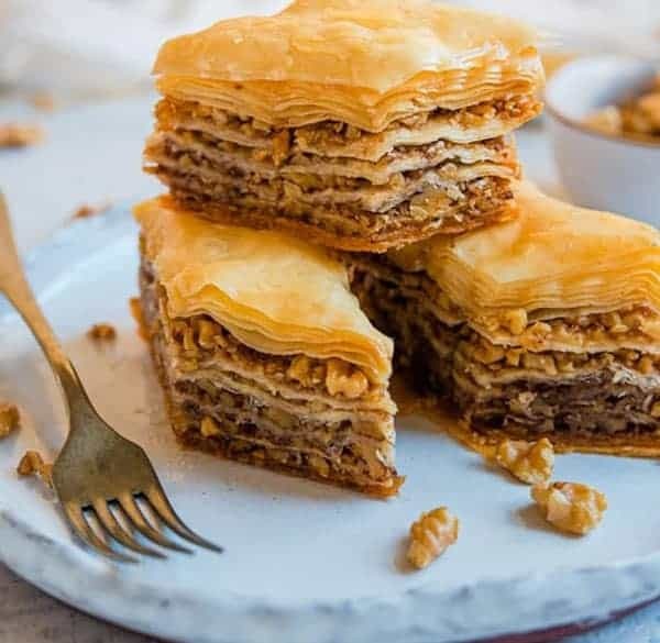 طرز تهیه باقلوای بدون فر

