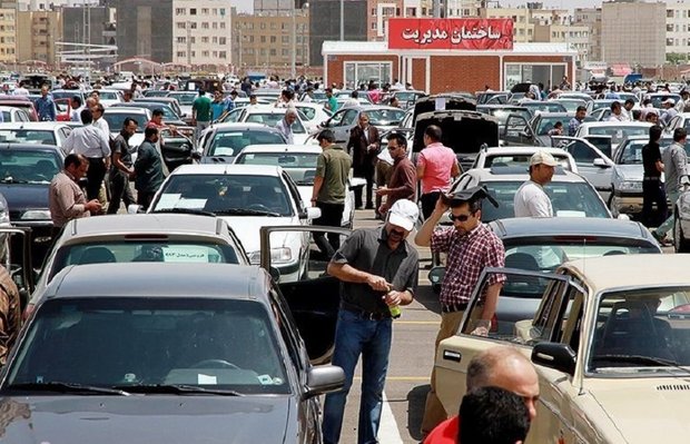 بیش از ۳۵۲ میلیارد تومان خودروسازان جریمه شدند