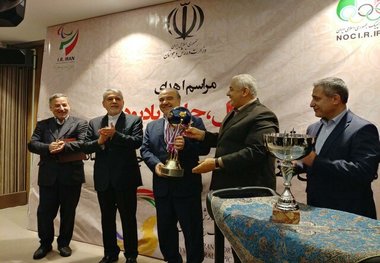 اهدای یادبودهای قهرمانان به موزه المپیک و پارالمپیک+ تصاویر
