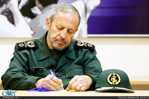 علیرضا افشار