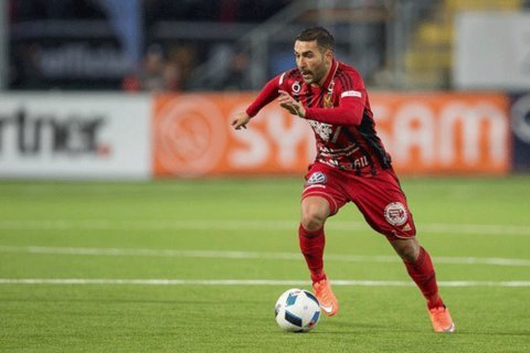 سامان قدوس برای ایران بازی می کند