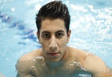 انصاری به نیمه‌نهایی ۵۰ متر پروانه رسید

