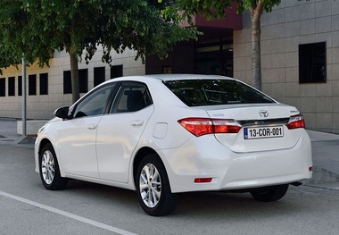 معرفی تویوتا کرولا  ومقایسه با کیا سراتو کوپ + مشخصات فنی و تصاویر
