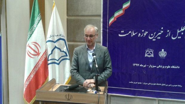 تحریم ها بخش دارو را با مشکل مواجه نمی کند