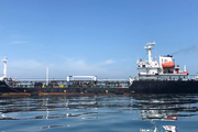 رسانه روسی: دلیلی وجود ندارد ایران عامل حادثه برای نفتکش‌ها در دریای عمان باشد