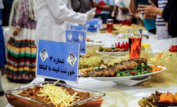 اولین جشنواره فروش آبزیان و غذاهای دریایی درارومیه برگزار می شود