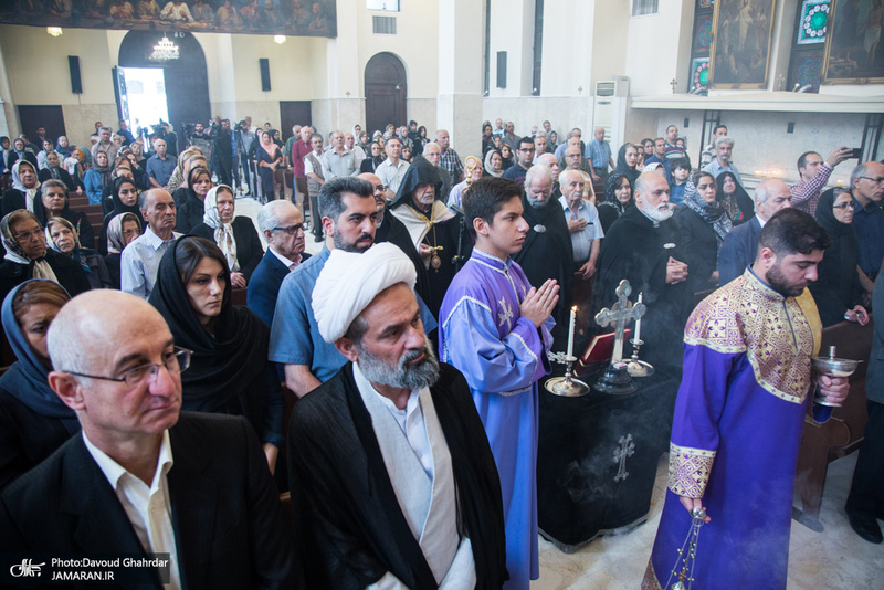 مراسم بزرگداشت امام خمینی(س) در کلیسای «سرکیس مقدس»