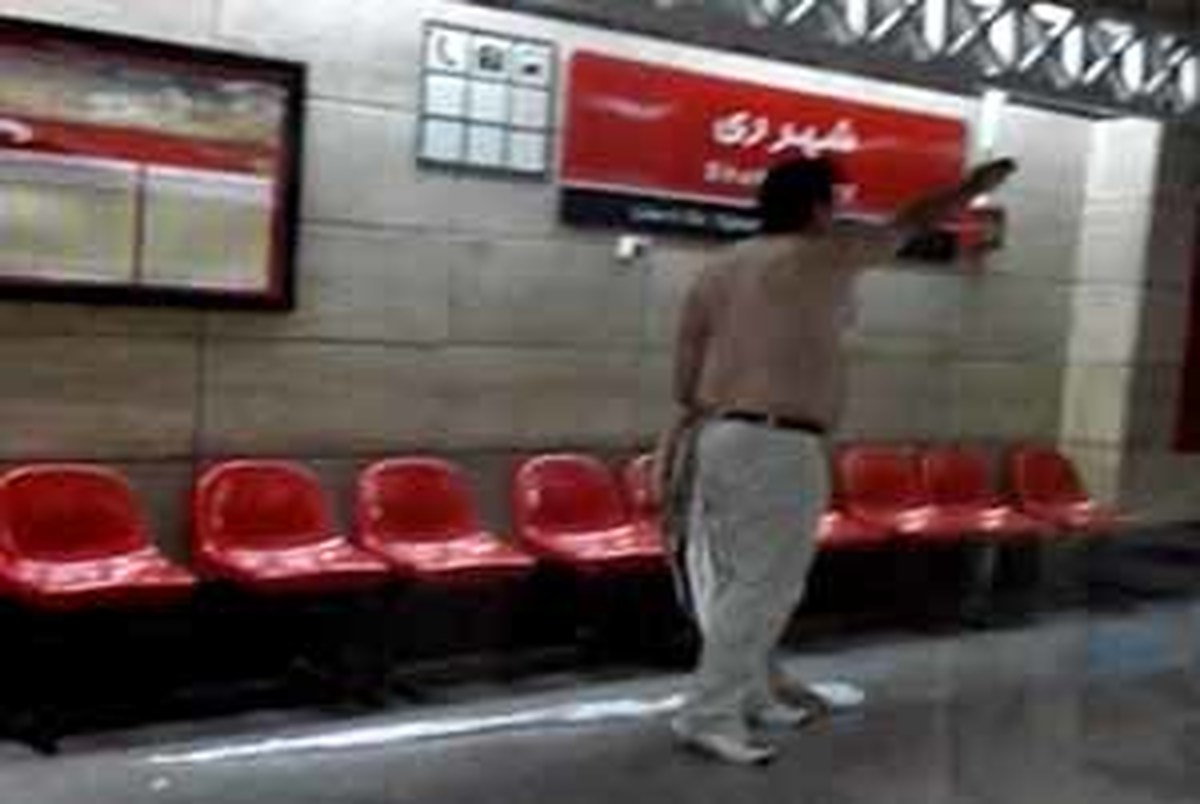 حضور پلیس آگاهی در محل حادثه مترو تهران