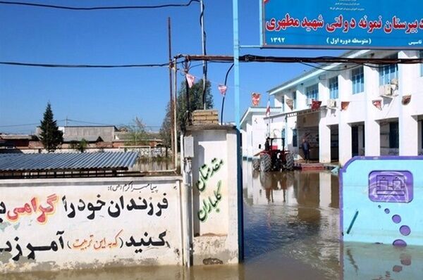 ترمیم مدارس آسیب‌دیده از سیل در خوزستان آخر شهریور به اتمام می‌رسد