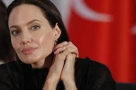 آنجلینا جولی به صنعاء می‌رود
