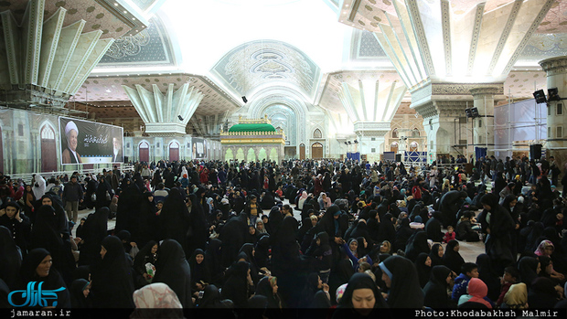 برگزاری مراسم پنج شنبه آخر سال در حرم مطهر امام خمینی(س)/ خدمات ویژه شرکت واحد اتوبوسرانی