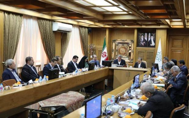 رئیس شورای شهر تهران: استفاده از ظرفیت دولت راهکار کاهش معضلات شهری است