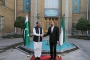 دیدار وزرای خارجه ایران و پاکستان در تهران برگزار شد