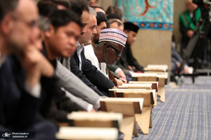 دیدار شرکت‌کنندگان در مسابقات بین‌المللی قرآن با رهبر معظم انقلاب
