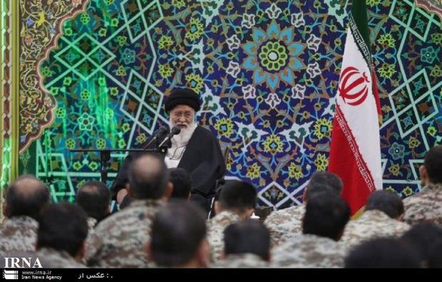 آیت الله علم الهدی: استکبار از توان ارتش ایران وحشت دارد