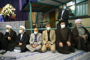 مراسم تشییع حجت الاسلام و المسلمین محتشمی پور در حسینیه جماران