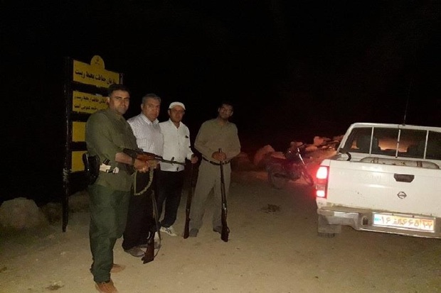 5 شکارچی متخلف در مهاباد دستگیر شدند