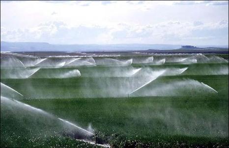 تجهیز57 هزار هکتار از اراضی کشاورزی آذربایجان غربی به سیستم آبیاری تحت فشار