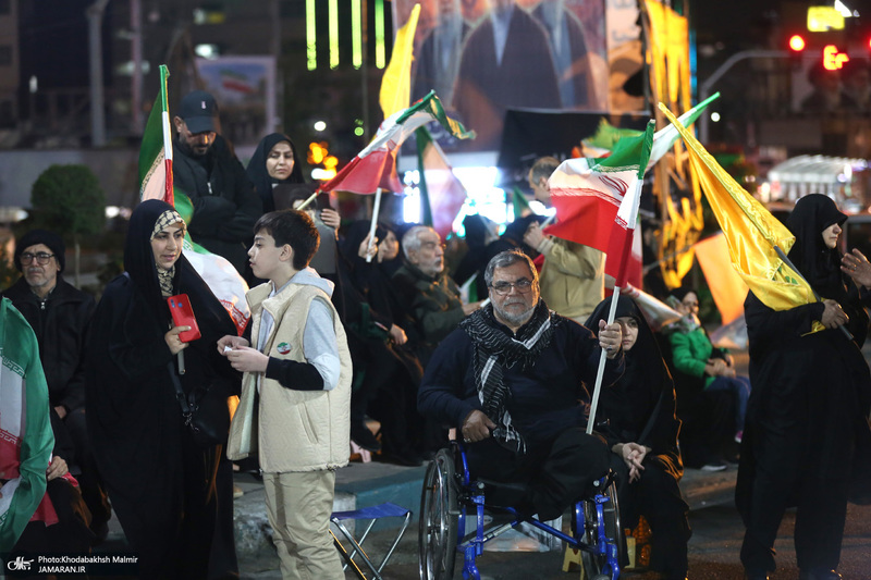 چهل و چهارمین شب اجتماع پرشور مردم در صادقیه