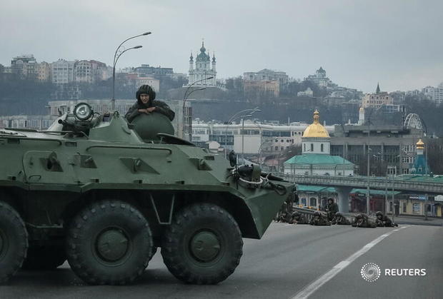 پایتخت اوکراین وارد مرحله دفاعی شد/ کشته شدن هزار نظامی روسی 