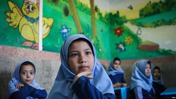 تحصیل بیش از یکهزار دانش آموز خارجی در مدارس مازندران