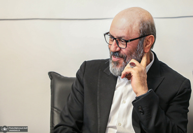 بنیاد مستضعفان: خبر انتصاب حسین دهقان به عنوان دبیر شورایعالی امنیت ملی کذب است