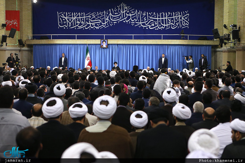 دیدار شرکت‌کنندگان در مسابقات بین‌المللی قرآن با رهبر معظم انقلاب 