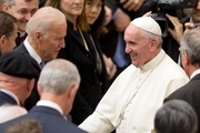 واقعیت در مورد شوخی بایدن با پاپ فرانسیس چه بود؟ + فیلم تقطیع نشده