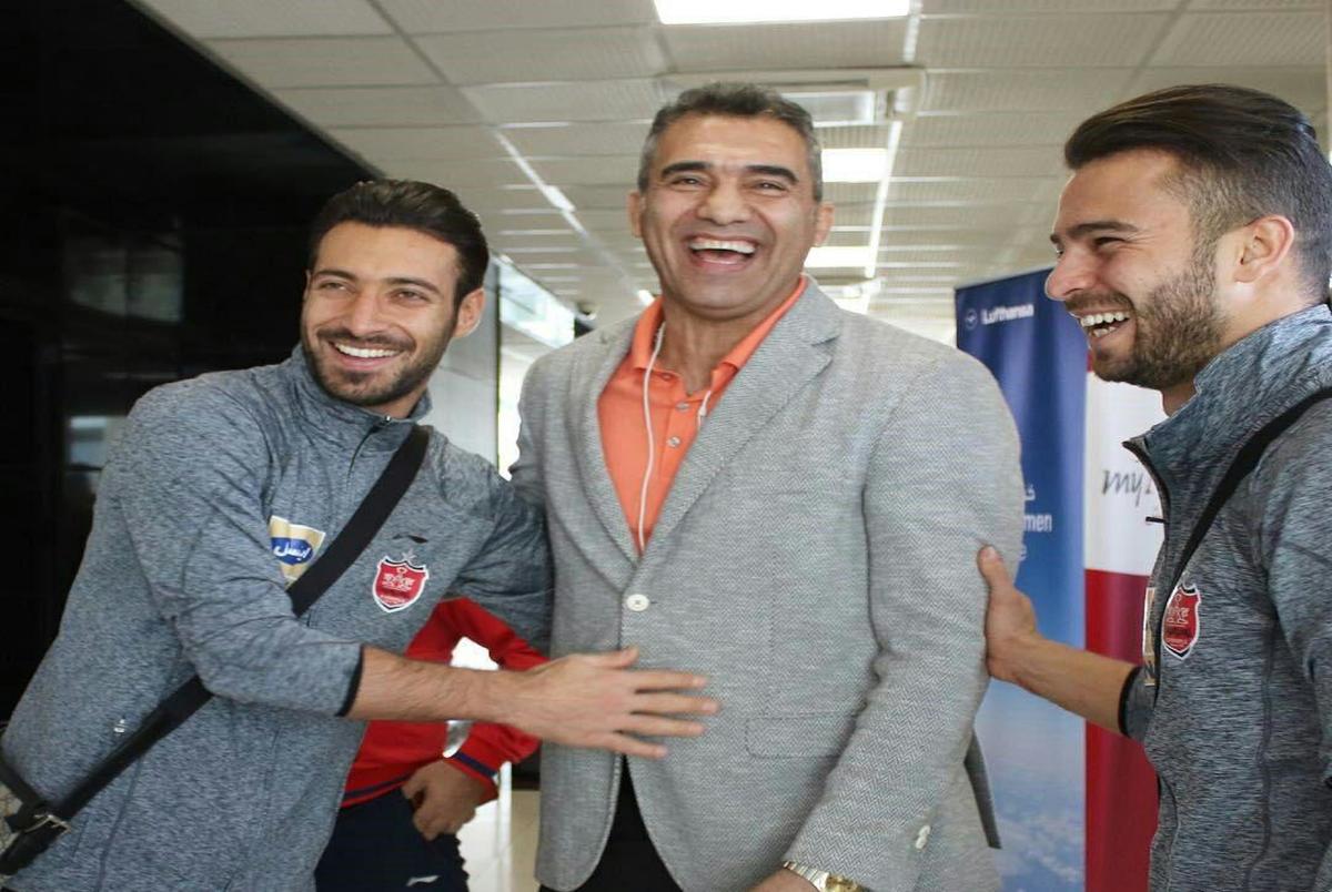 بازیکنان پرسپولیس با عابدزاده در فرودگاه دیدار کردند+ عکس