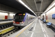 معمای اجرای فاصله‌گذاری در مترو؛ خط تهران- کرج به شدت شلوغ است