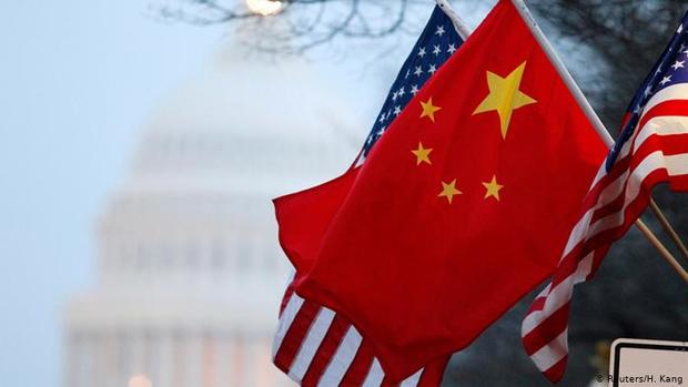  آمریکا 2دیپلمات چینی را اخراج کرد