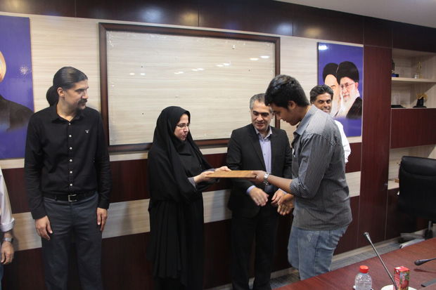 برگزیدگان بوشهری سیزدهمین دوره جشنواره ملی موسیقی جوان تجلیل شدند