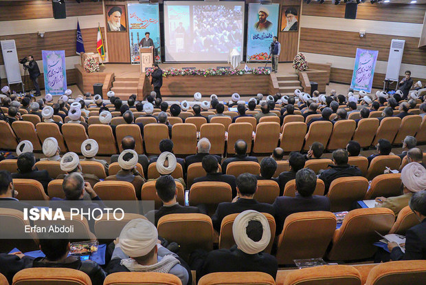 همایش علمی وحدت حوزه و دانشگاه در تبریز برگزار شد