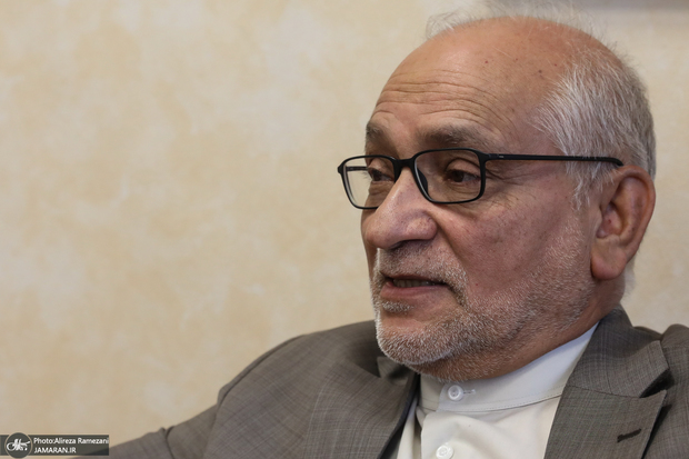 حسین مرعشی: مسیری که امروز مسئولان جمهوری اسلامی طراحی کرده‌اند و دنبال می‌کنند مسیر بسیار درست و دقیقی است/ چرا زمانی که می‌توانستیم با عزت و قدرت برجام را احیا کنیم، کوتاهی کردیم؟ چرا در زمانی که زمینه‌های مناسب وجود داشت، فرصت‌ها را از دست دادیم؟