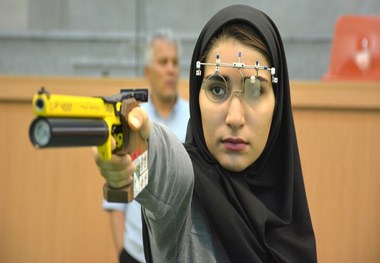 بانوی ملی پوش تیراندازی : از المپیکی شدن خوشحالم اما پایان راهم نیست/ مدال المپیک حق ایران است