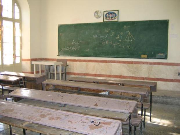 مدارس خوزستان پیش از ورود دانش‌آموزان از خاک پاک شود