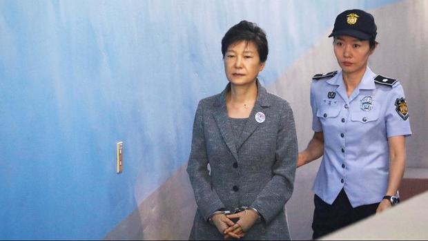  محکومیت رئیس جمهور سابق کره جنوبی به 32 سال حبس افزایش یافت